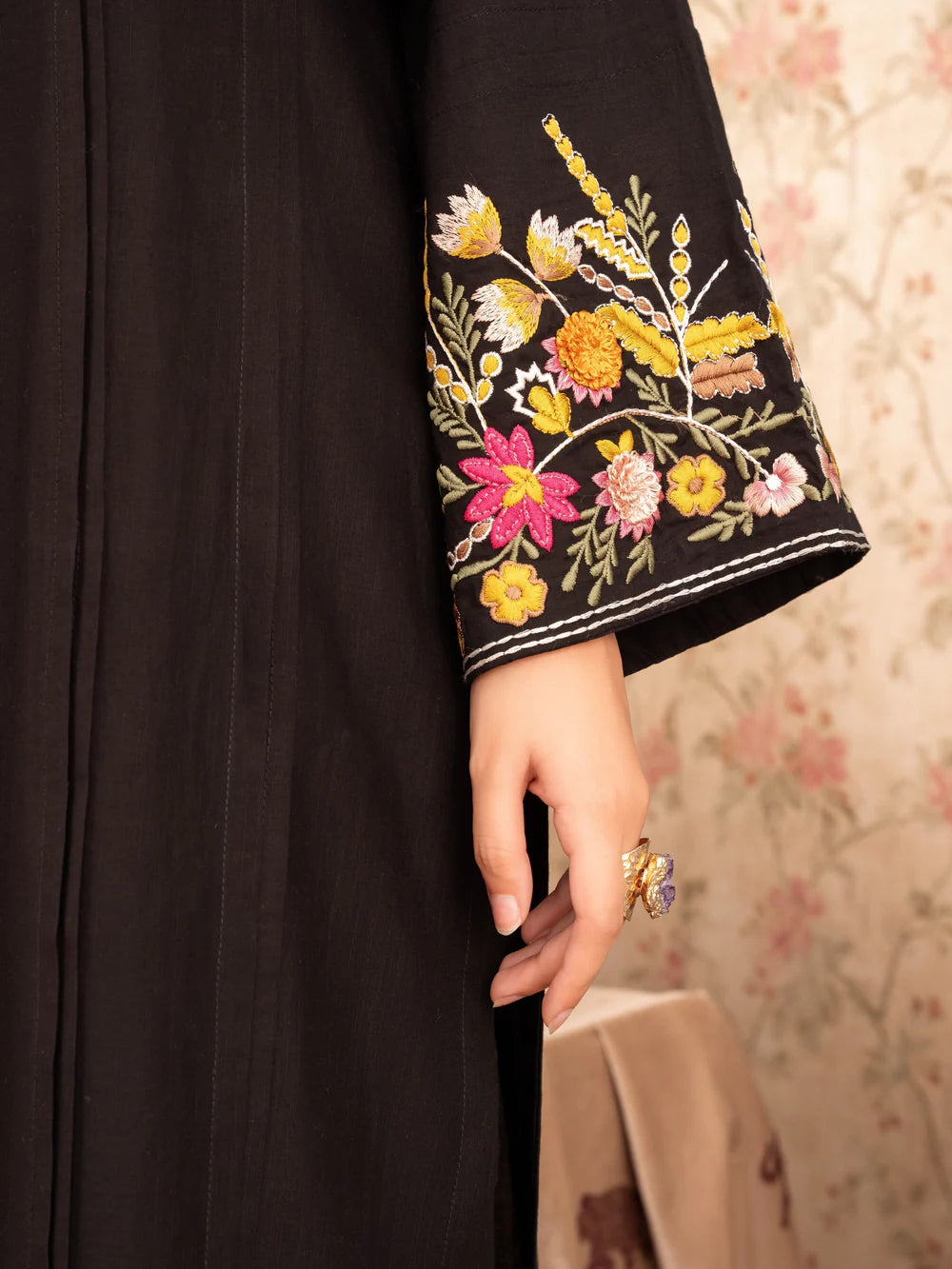Black Bullion 3D Embroidered Kurta Set