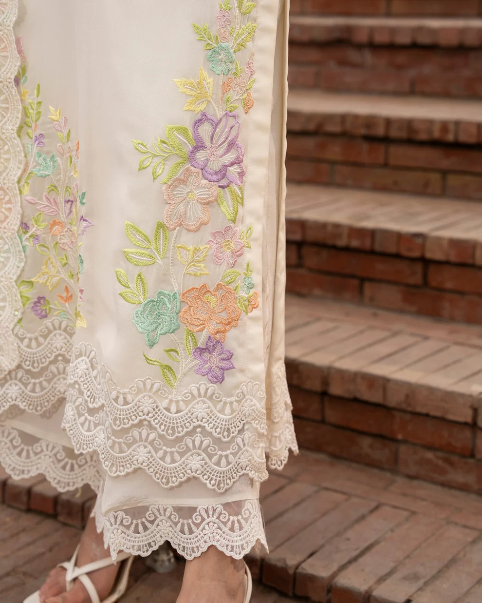 Pearl White Chikankari Embroidered Georgette Suit
