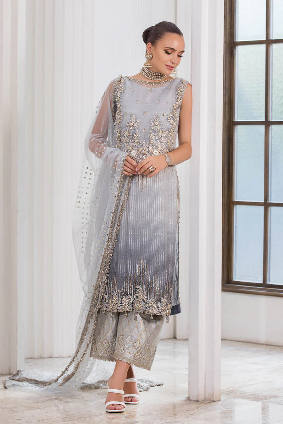Hand Embroidered Indowestern Suit with Sleeves