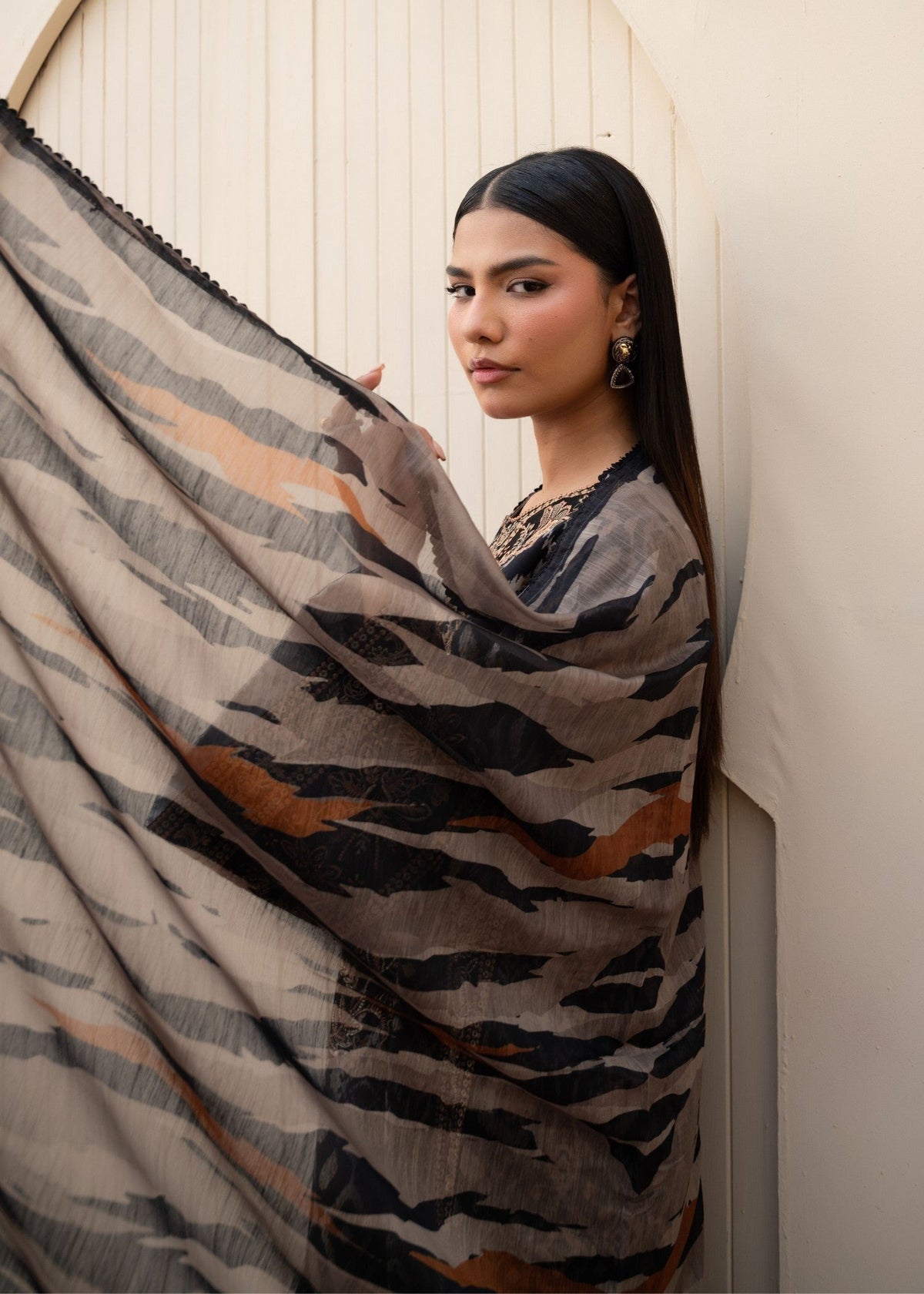 Ladies Black Blended Khaddar Unstitched Suit Online in UK USA Canada