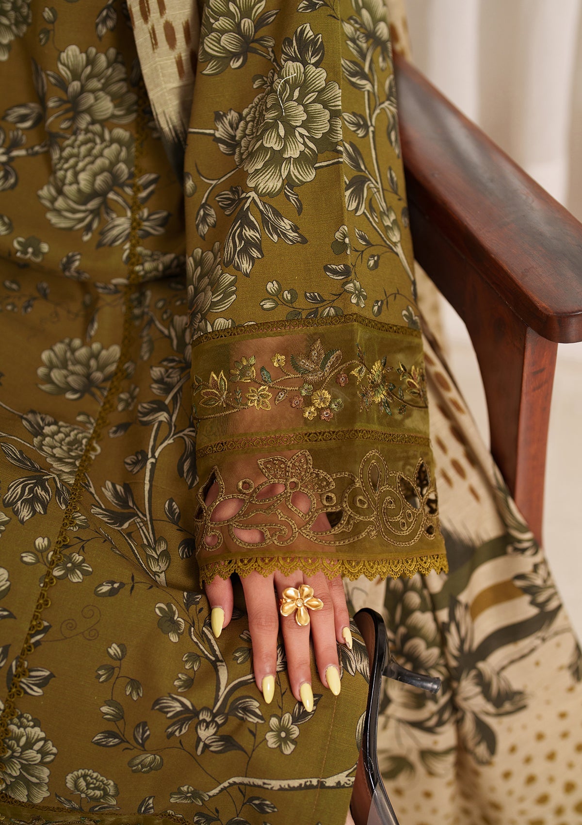 Daily Wear Olive Green Lawn Embroidered Suit Online in Dubai UAE Abudhabi Ajman Sharjah