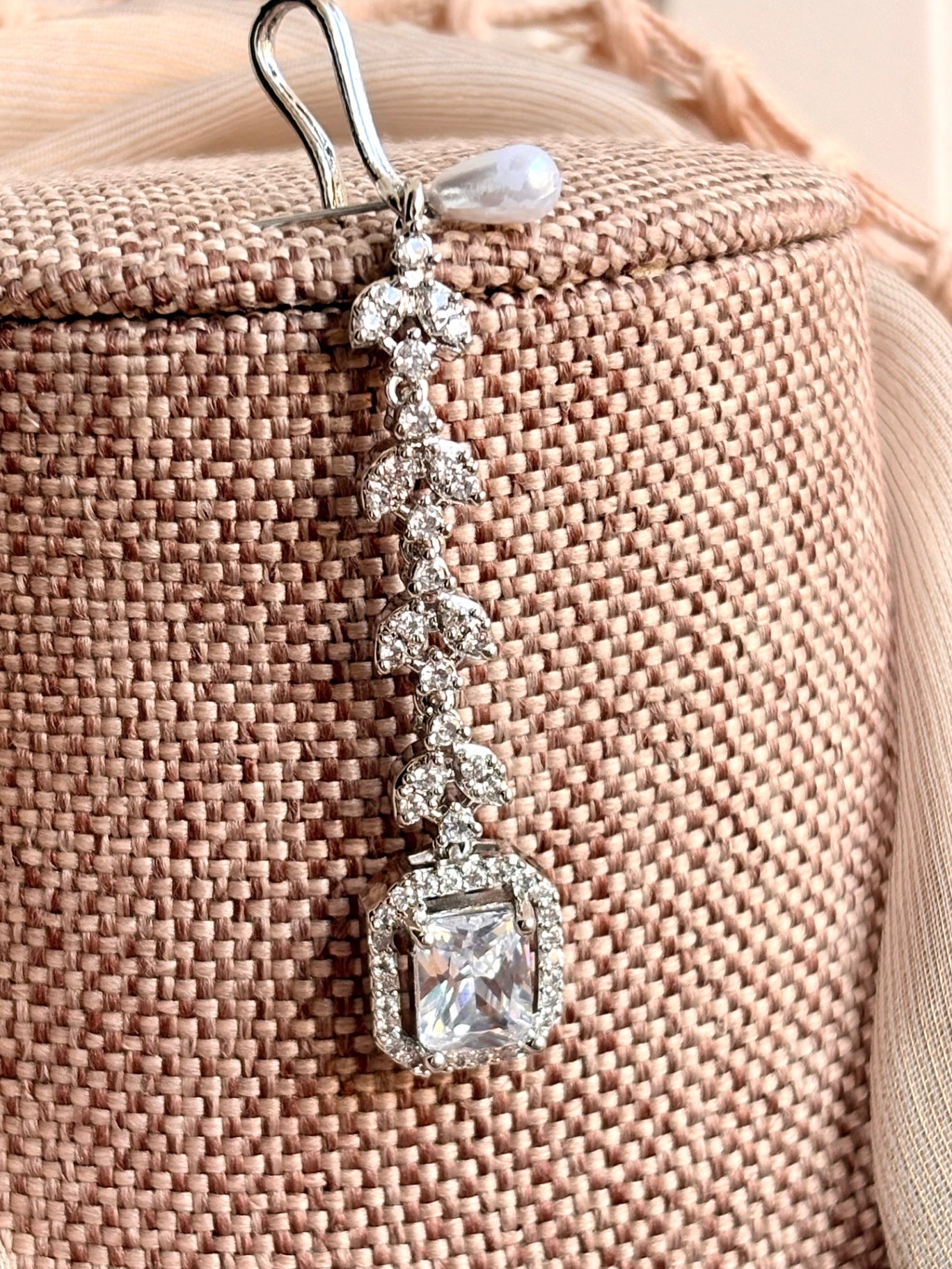 Elanza Silver Necklace and Earrings Set Online in UK USA Canada