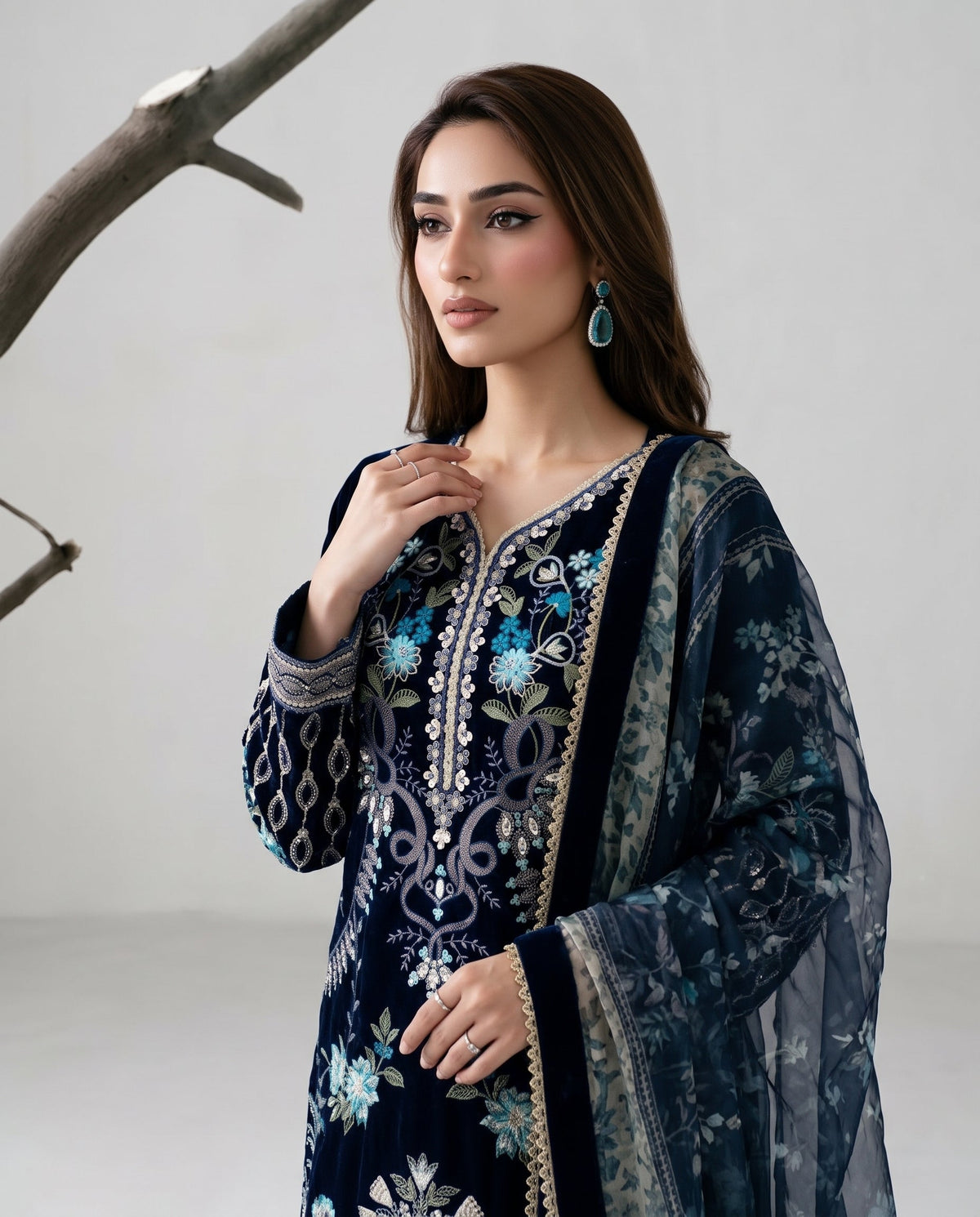 Ladies Blue Velvet Salwar Kameez with Pearl Stone Work Online in KSA Riyadh Saudi Arabia Oman Bahrain Qatar