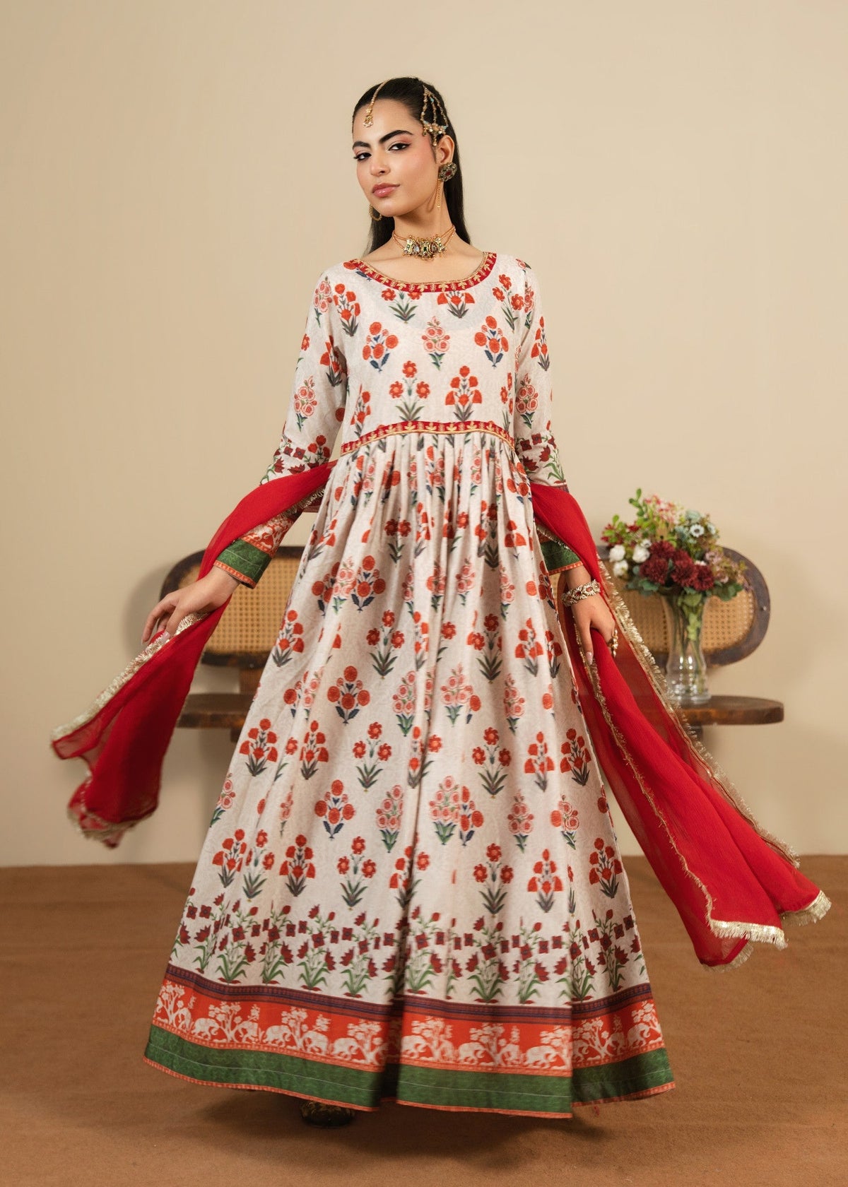 Ivory Pishwas with Chiffon Dupatta Online in Sri Lanka India Australia