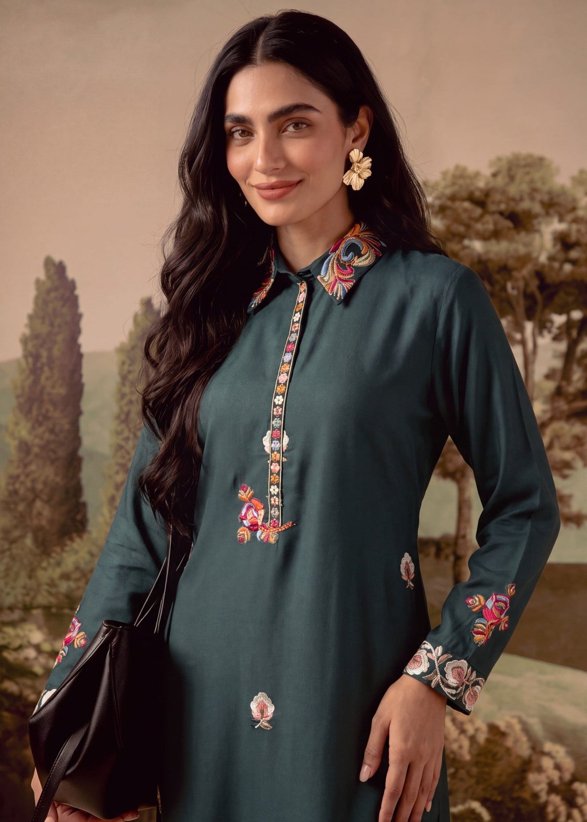 Ladies Dark Green Embroidered Kaftan Online in KSA Riyadh Saudi Arabia Oman Bahrain Qatar