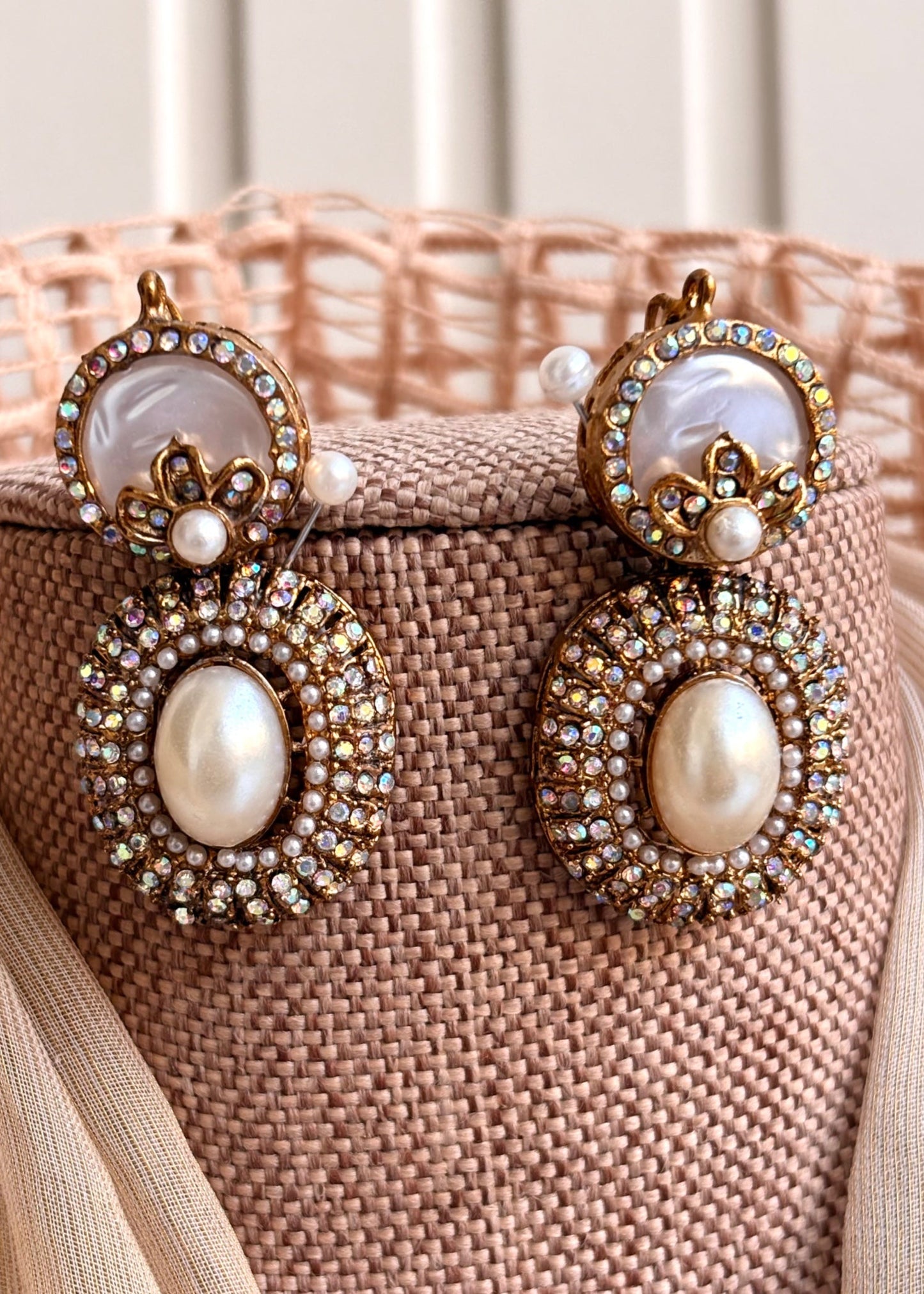 Ladies White Pearl Choker Jewellery Online in UK USA Canada