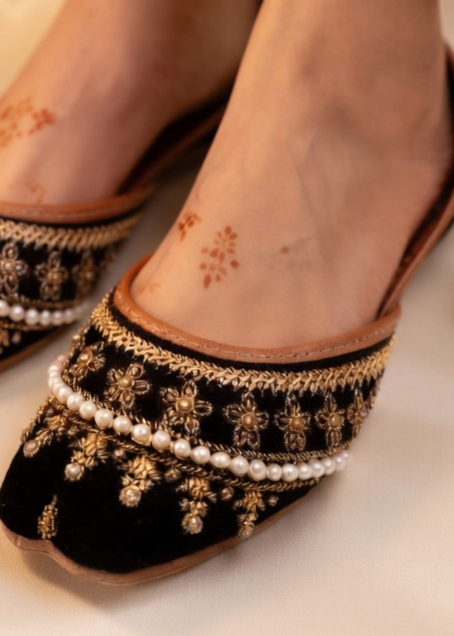 Pakistani Black Velvet Jutti for Women Online in UK USA Canada