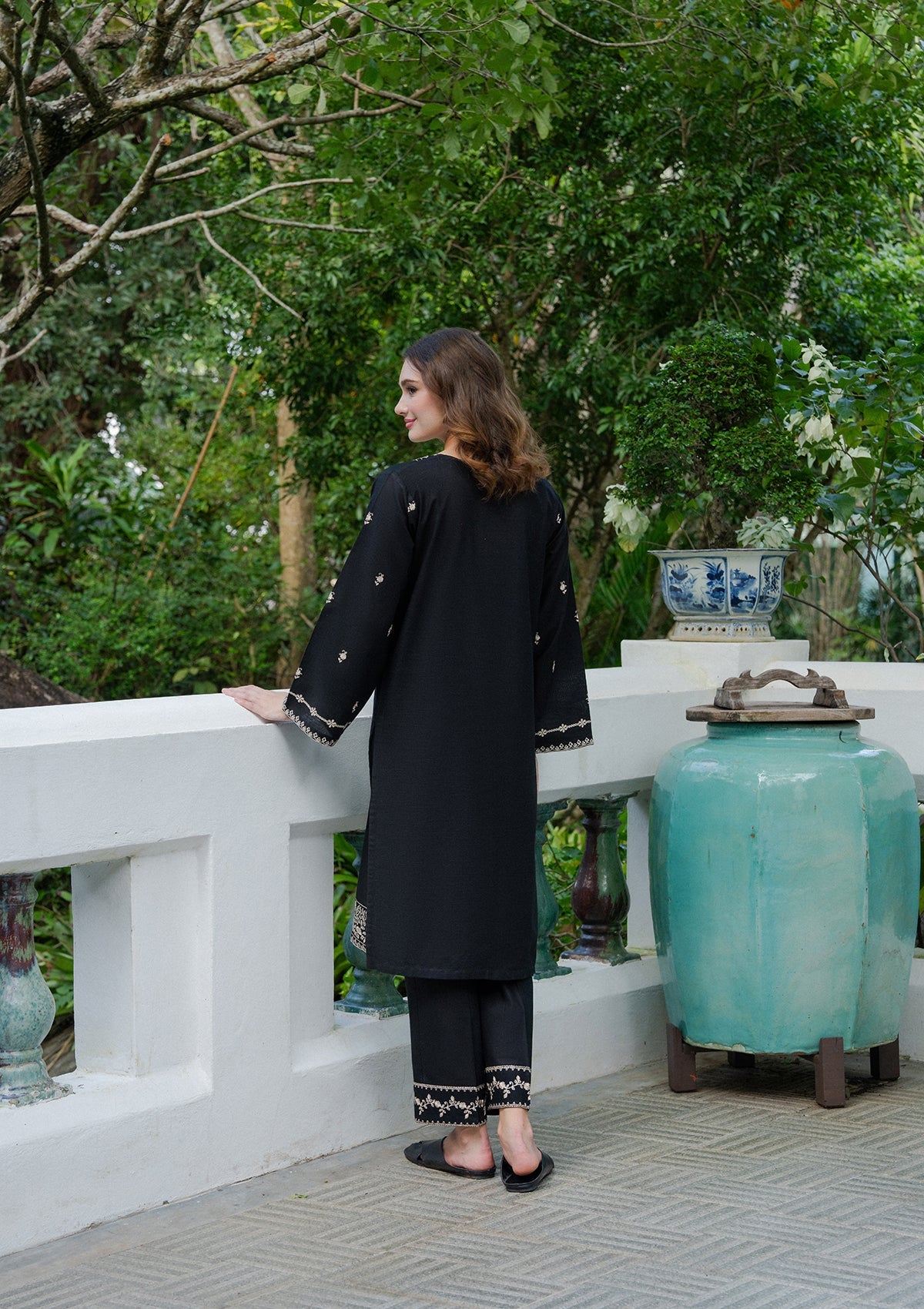 Black Khaddar Kurta Set Online in Dubai DXB UAE Abudhabi Meena Bazaar