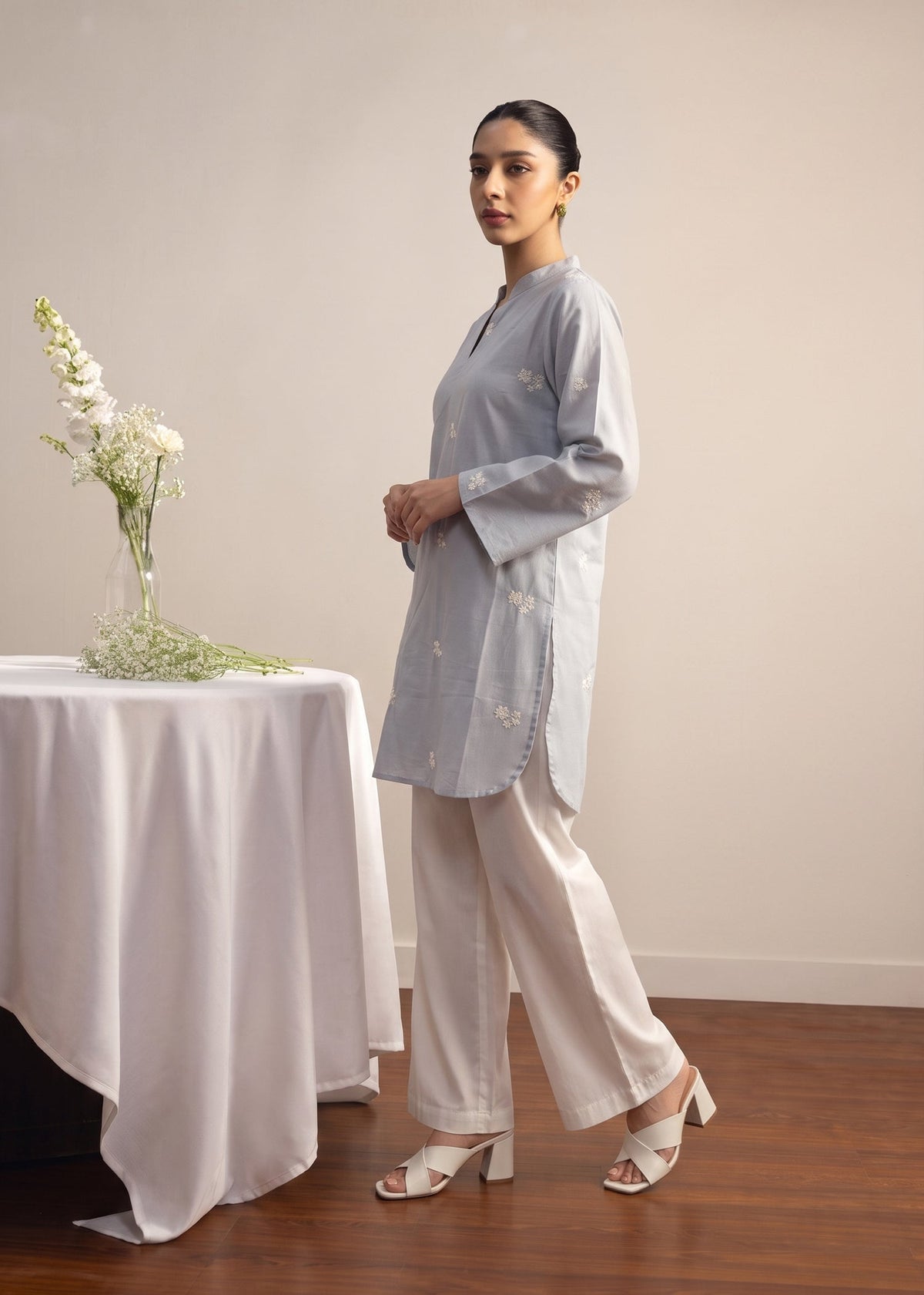 Pastel Grey Lawn 2 Piece Kurta Set Online in UK USA Canada