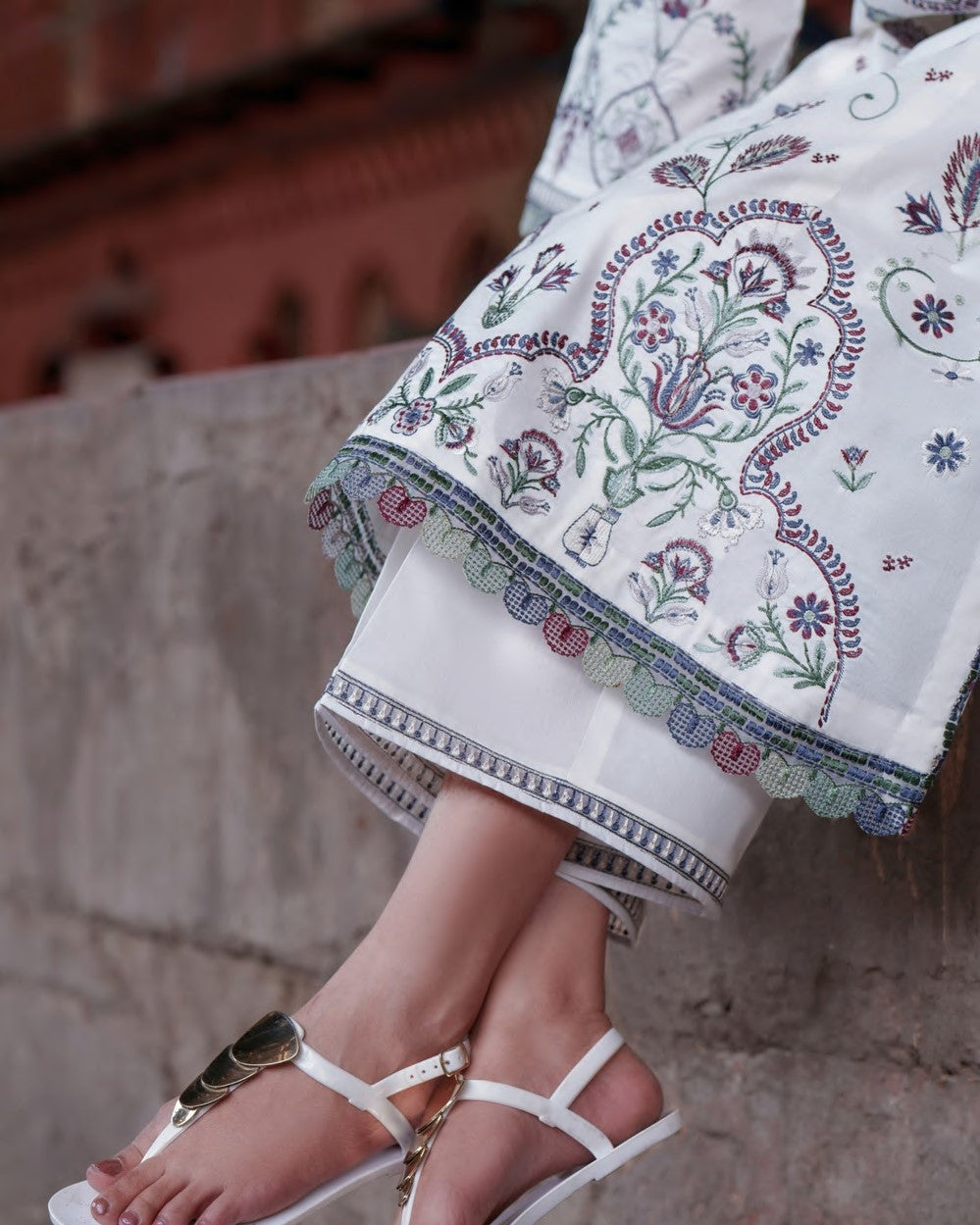 Premium Cotton Lawn Embroidered Ensemble Online in KSA Riyadh Saudi Arabia Oman Bahrain Qatar
