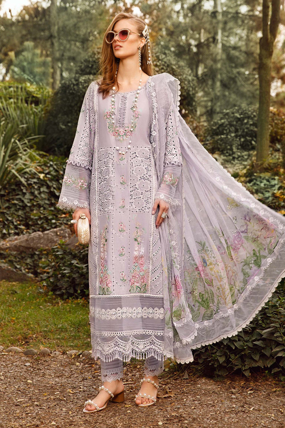 Chikankari salwar deals suits online