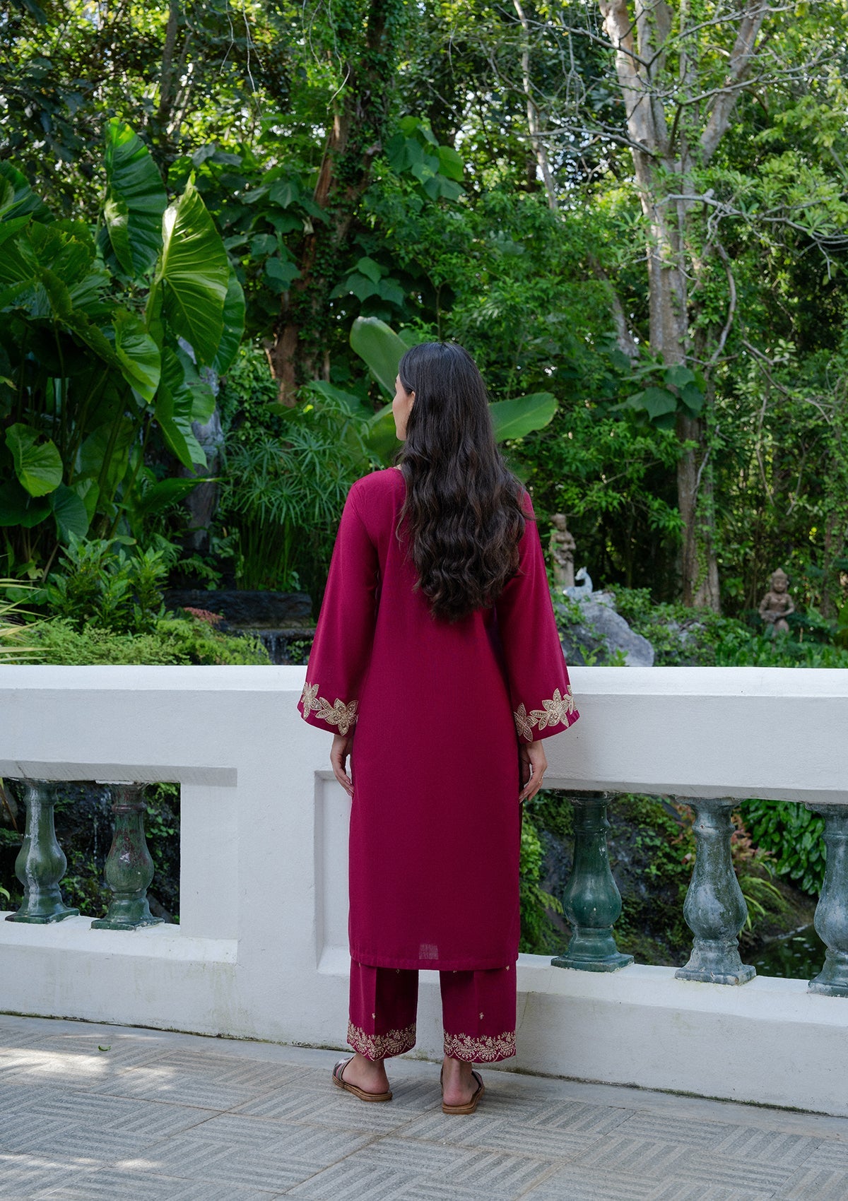 Bin Tayyab Maroon Khaddar Embroidered 2 Piece Kurta Set Online in Dubai DXB UAE Abudhabi Meena Bazaar
