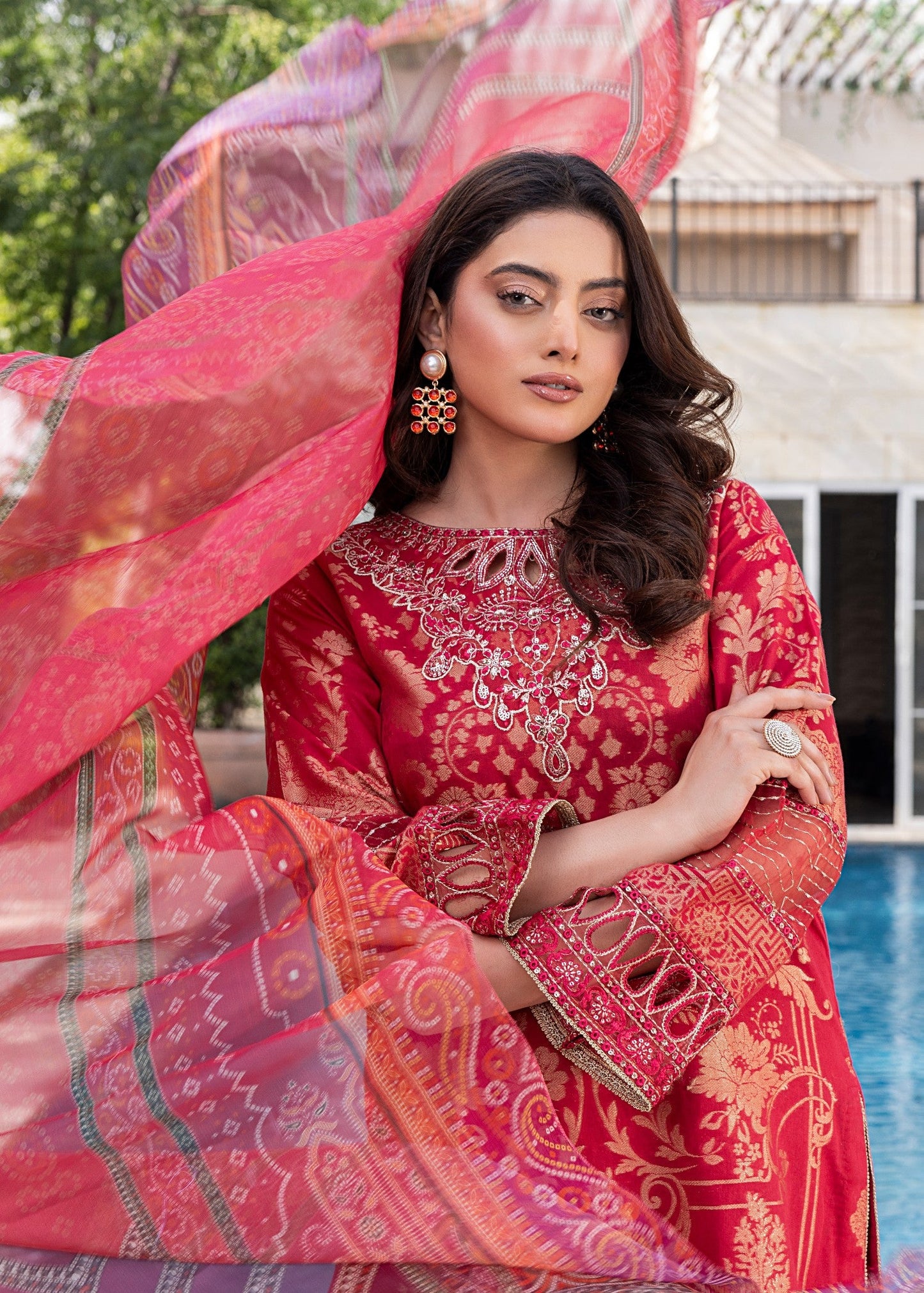 Red Embroidered Jacquard Loose Fit Kurta Online in UK USA Canada