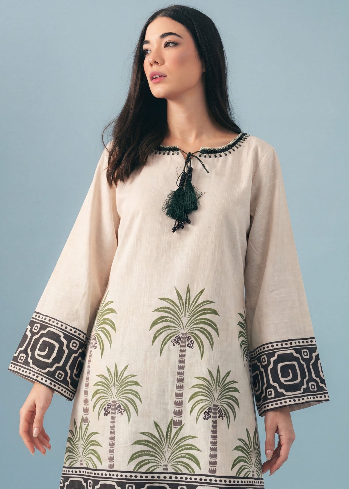 Regular Fit Khaddar Printed Pakistani Suit Online in Dubai UAE Abudhabi Ajman Sharjah