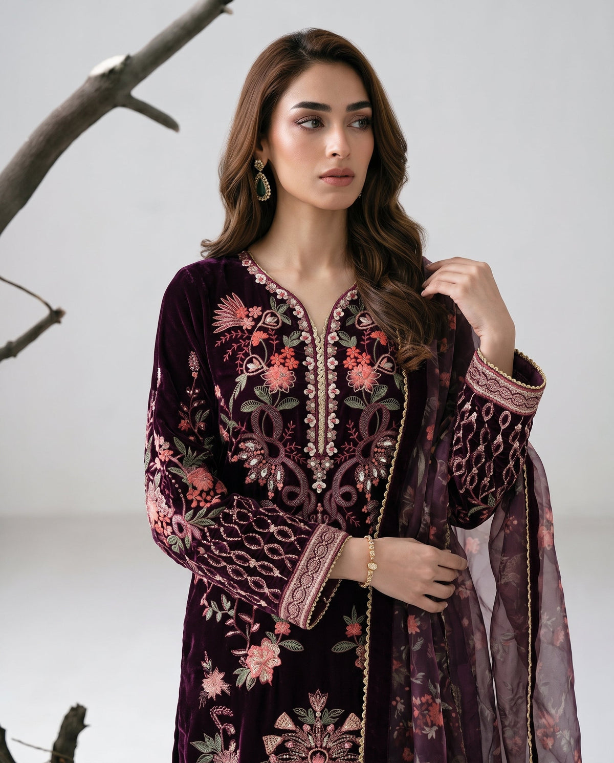 Embellished Maroon Velvet Salwar Kameez Online in KSA Riyadh Saudi Arabia Oman Bahrain Qatar