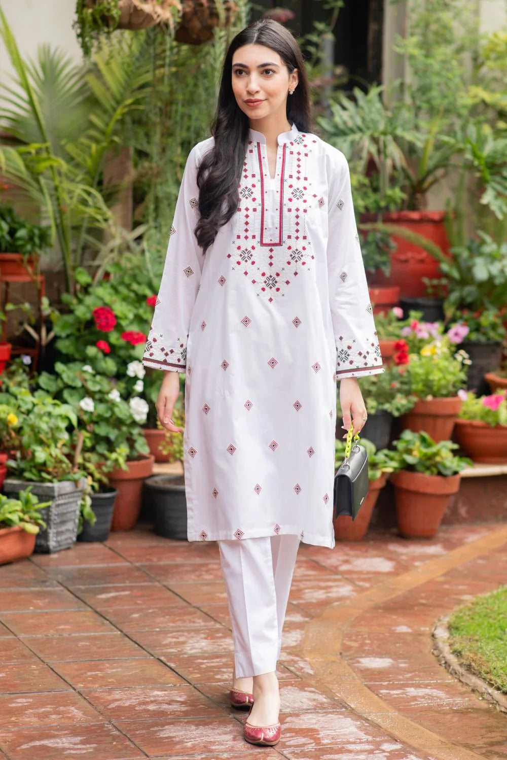 White kurta clearance design girl