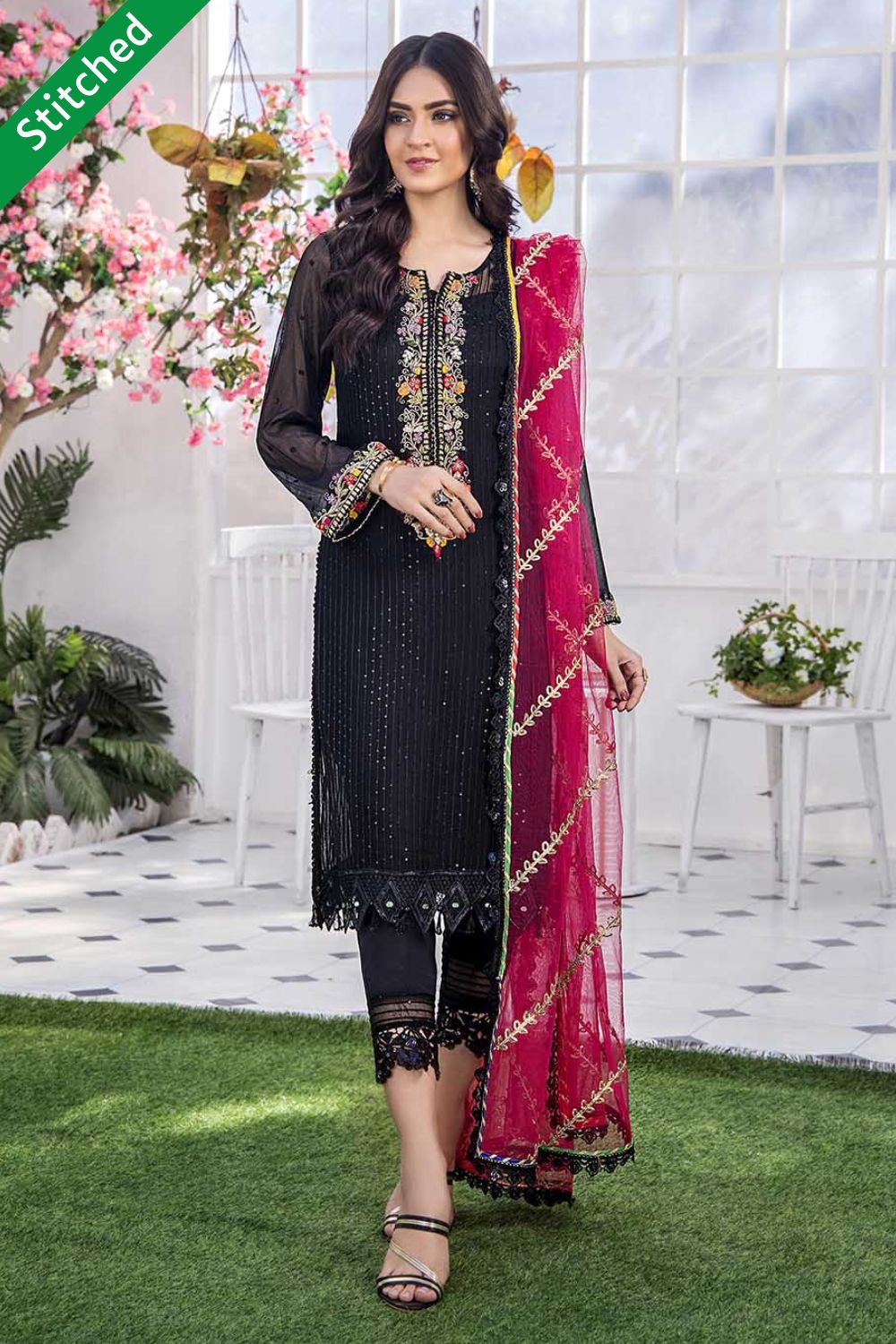 black and pink indian dress Exclusive Black Floral SYRJ