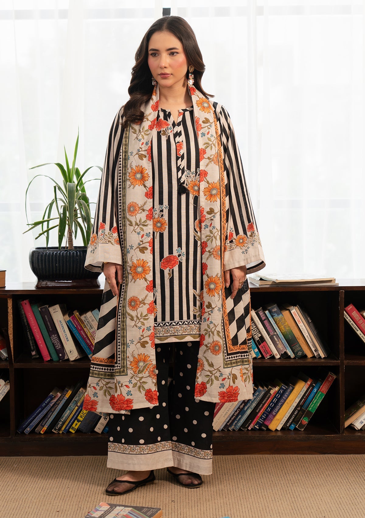 Ladies Black Printed Khaddar Shalwar Kameez Online in UK USA Canada