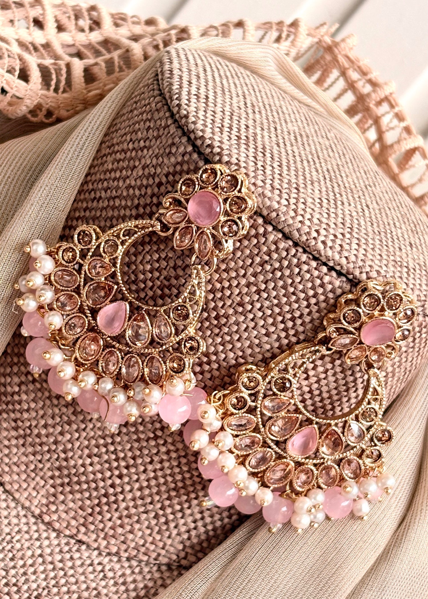 3 Piece Pink Choker Necklace Online in KSA Riyadh Saudi Arabia Oman Bahrain Qatar