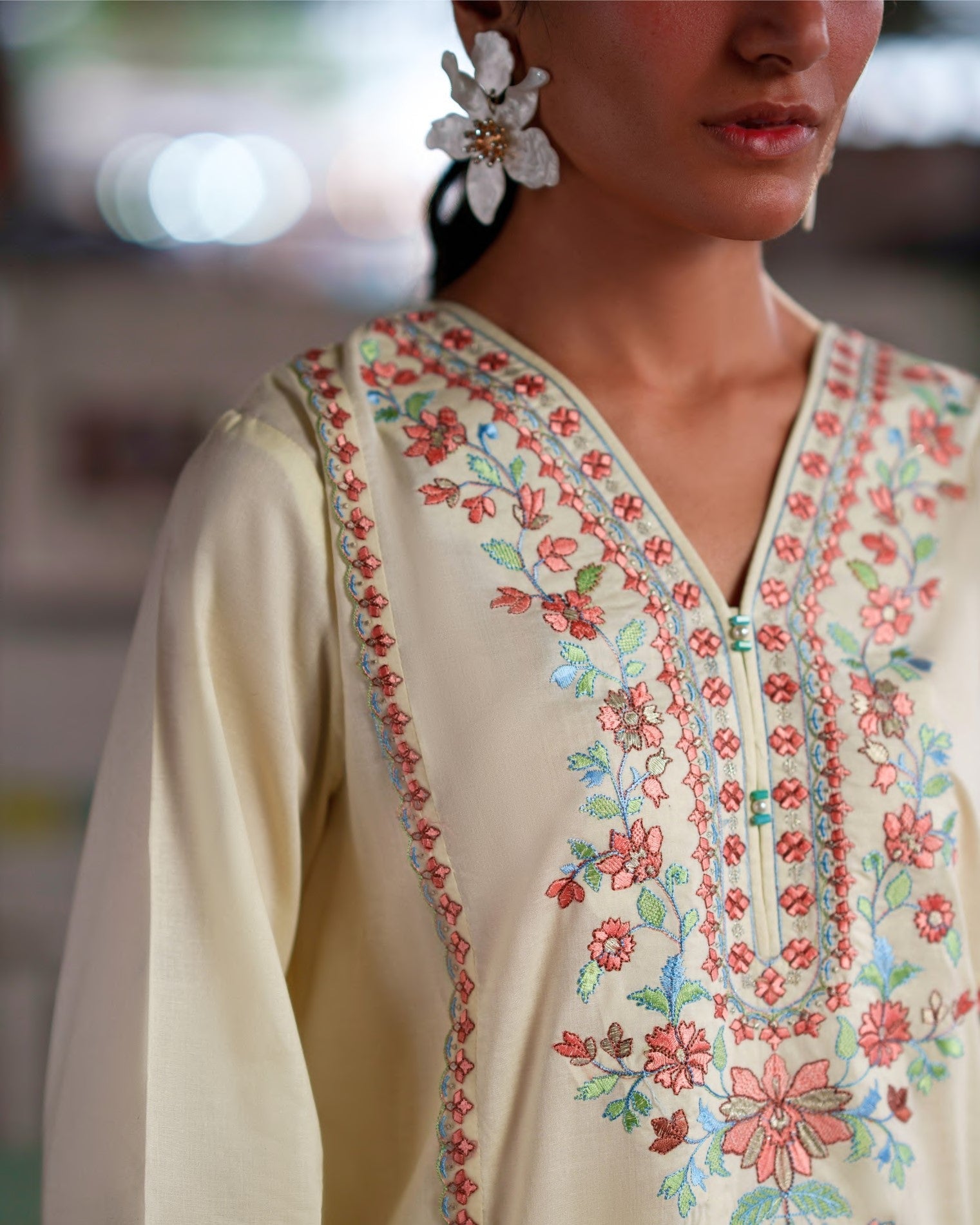 3PC Embroidered Lawn Shalwar Kameez Online in Sri Lanka India Australia