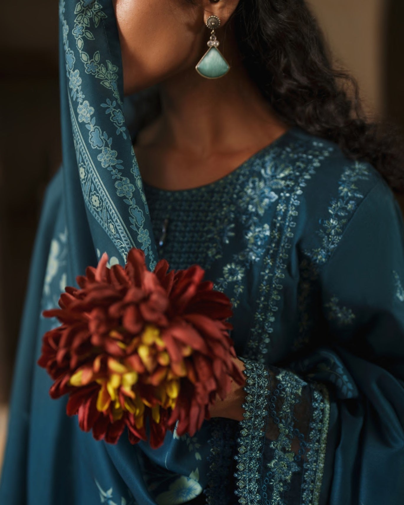 3PC Ready to Wear Embroidered Suit Online in Sri Lanka India Australia