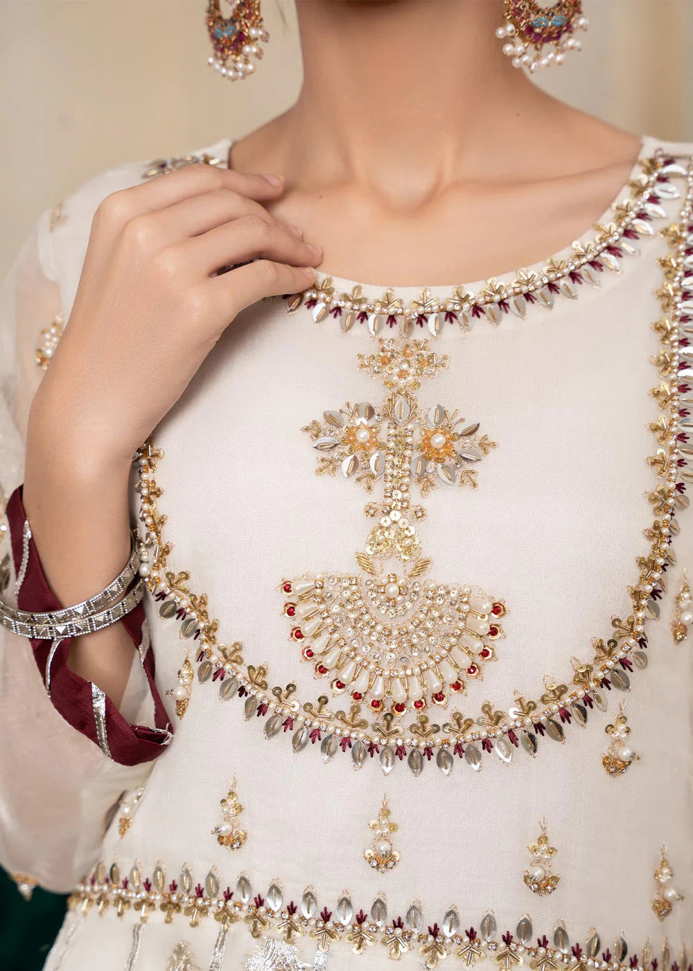 Off White Hand Embellished Anarkali Peshwas