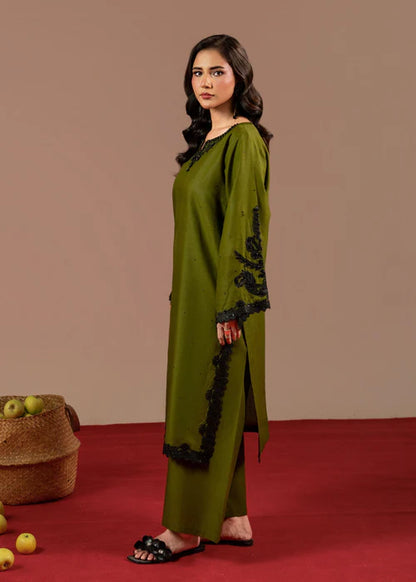 Apple Green Sequins Embroidered Linen Kurta Set