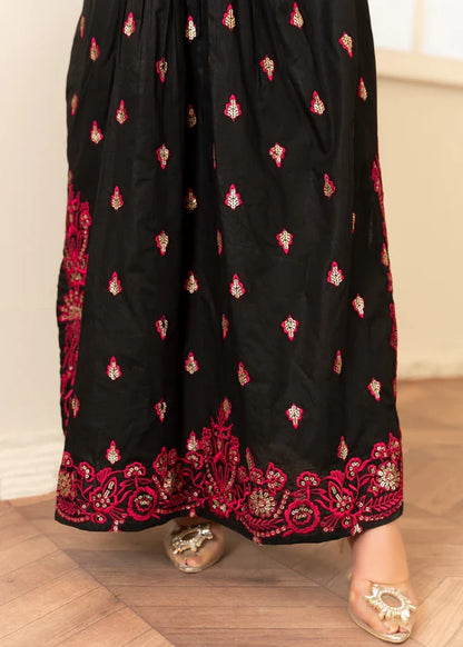 Black Linen Embroidered Kaftan