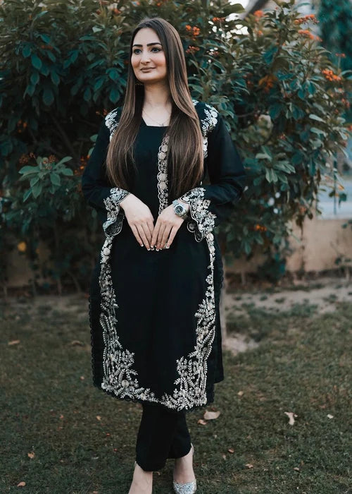 Black Embroidered Long Linen Kurta Set