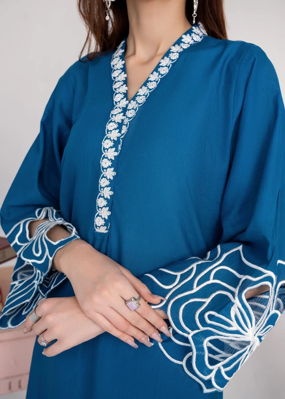 Blue Embroidered Khaddar Winter Kurta Set
