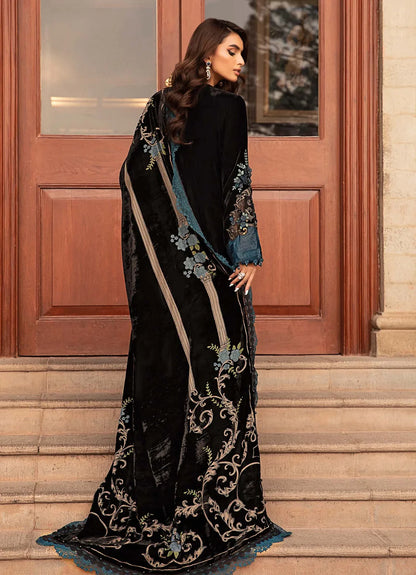 Black Pure Velvet Suit with 3D Work and Velvet Dupatta