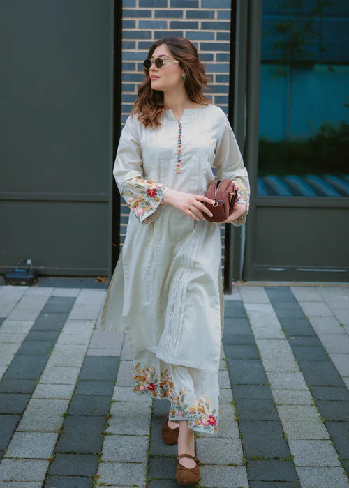 Linen Floral Embroidered Ivory Kurta Set