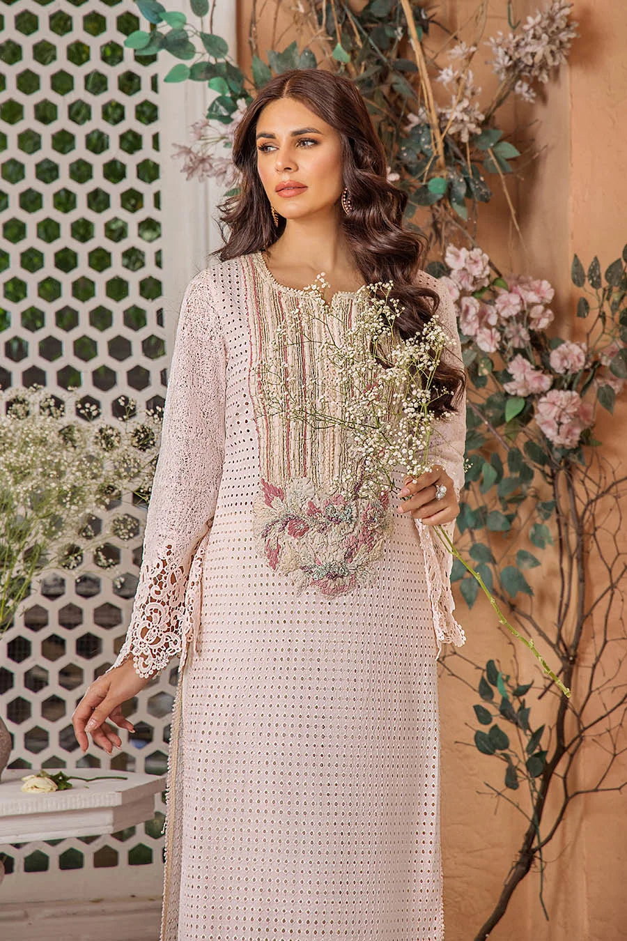 Hand Embroidered Cotton Chikankari Suit