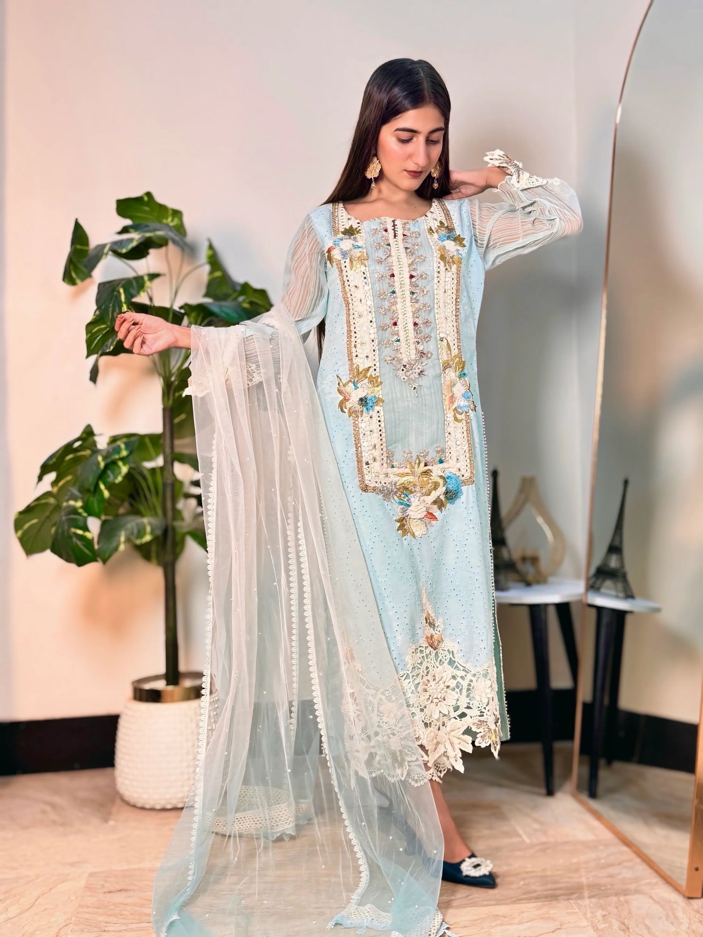 3D & Crochet Hand Embroidered Cotton Chikankari Suit