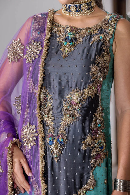 Hand Embroidered Turquoise Pure Organza Suit