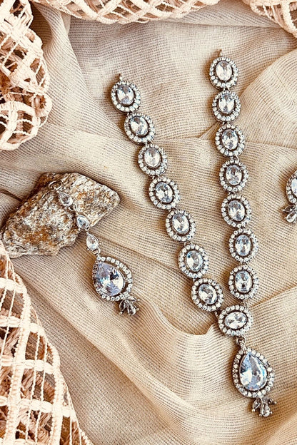 Silver Stone Work Necklace Set