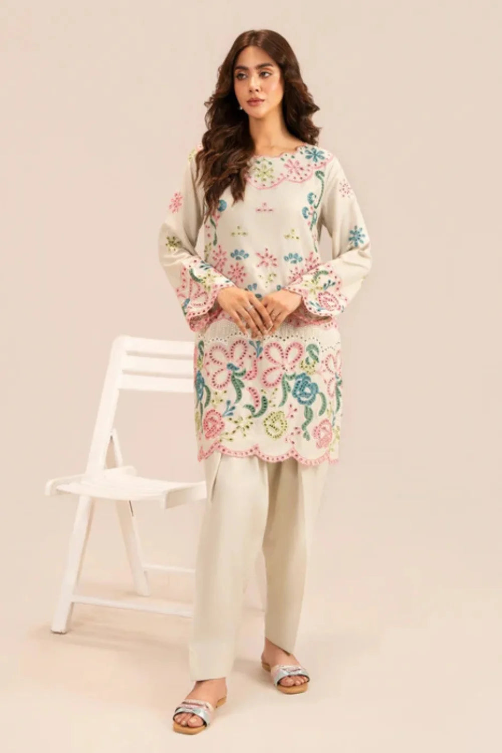 Chikankari Embroidered Dhanak Kurta Set