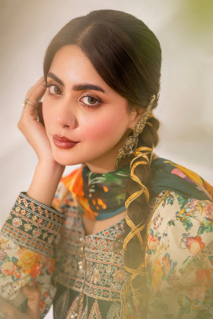 Printed Farshi Shalwar Suit with Applique Work and Puff Sleeves