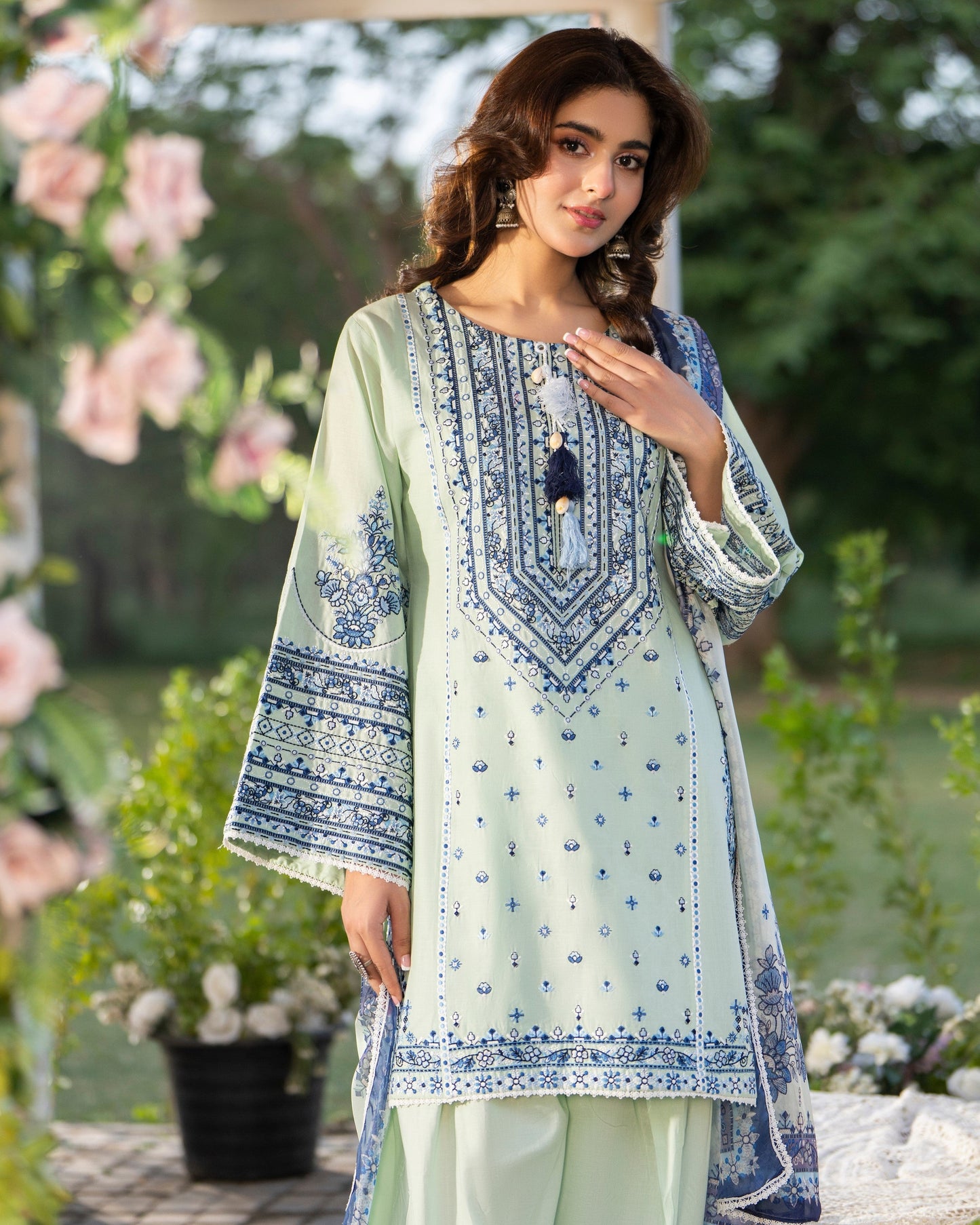 Ladies Embroidered Green cotton farshi Shalwar Kameez Online in UK USA Canada