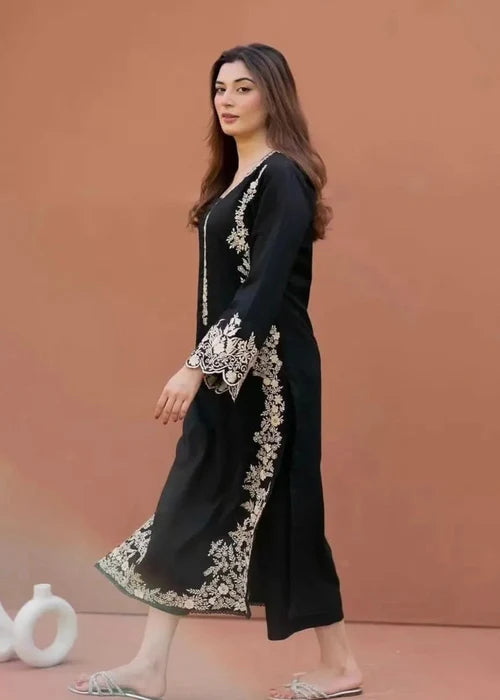 Black Embroidered Long Linen Kurta Set