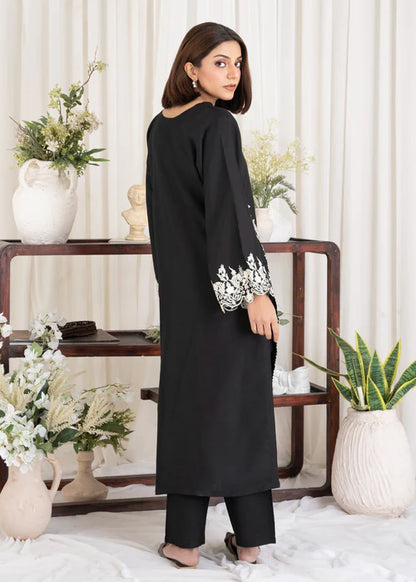 Black Embroidered Long Linen Kurta Set