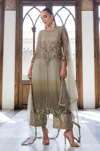 Hand Embroidered Elegant Indowestern Suit Size 40