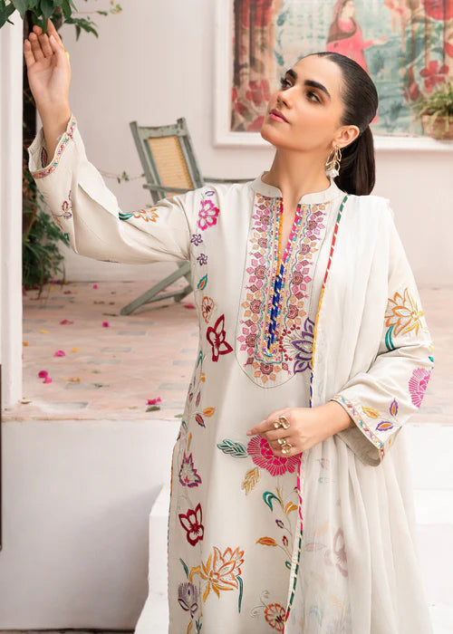 White Embroidered Winter Kurta Set with Dupatta