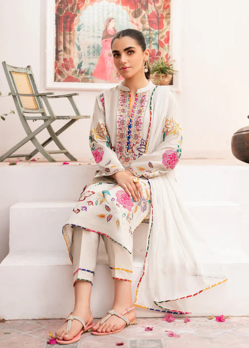 White Embroidered Winter Kurta Set with Dupatta
