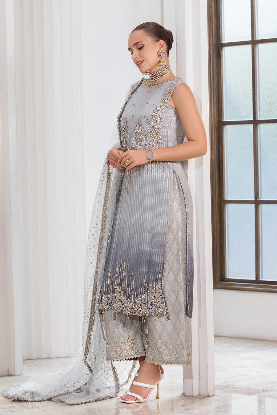Hand Embroidered Indowestern Suit with Sleeves