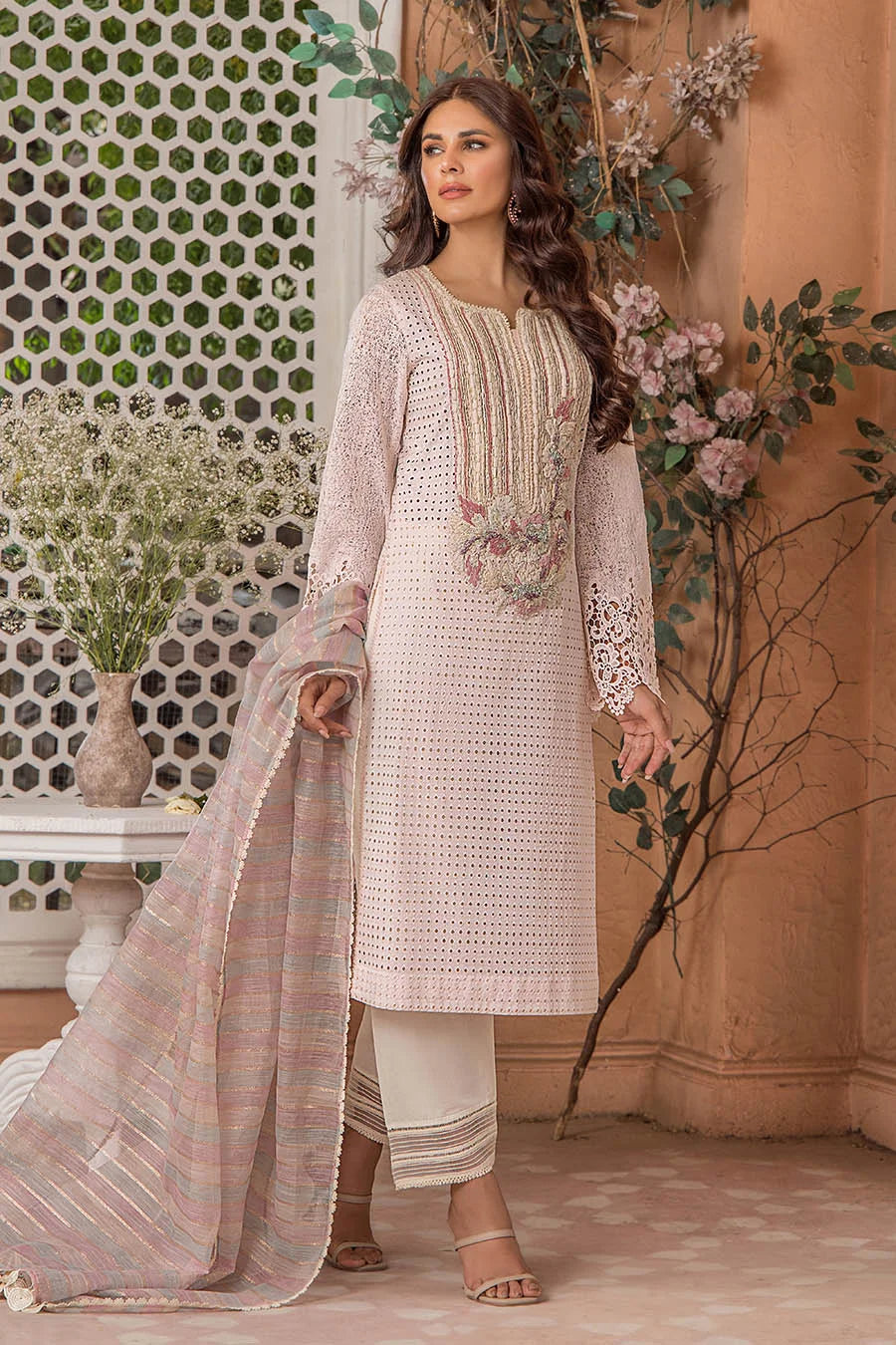 Hand Embroidered Cotton Chikankari Suit