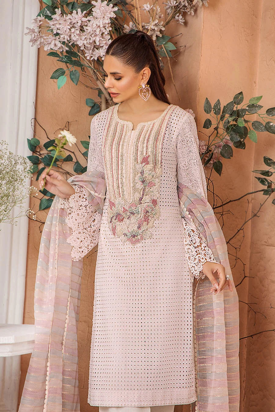 Hand Embroidered Cotton Chikankari Suit