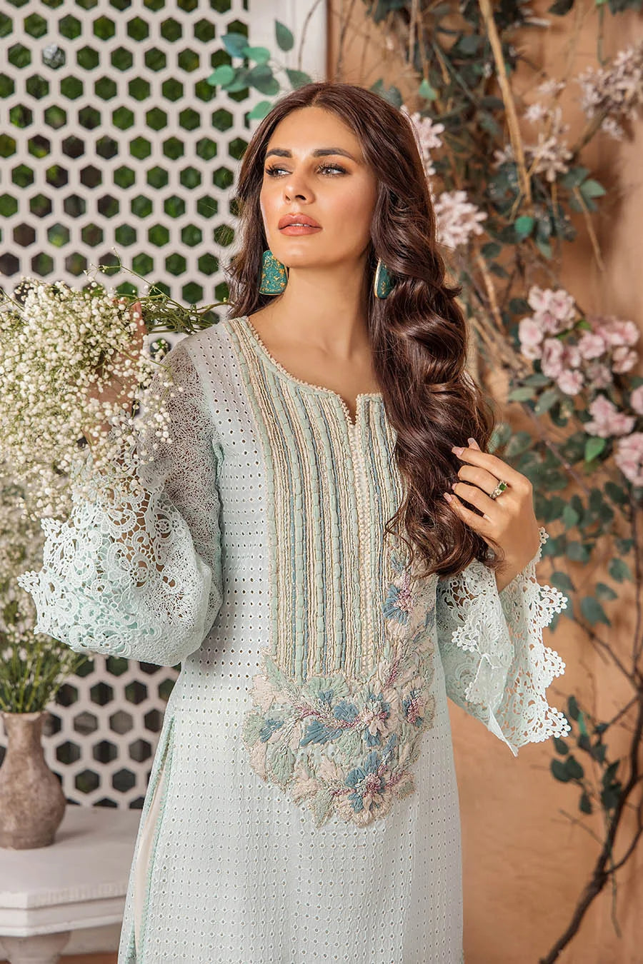 Hand Embroidered Cotton Chikankari Suit
