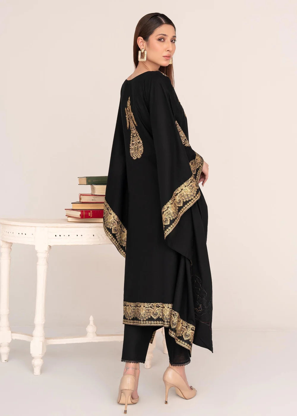 Black Embroidered Lawn Kaftan
