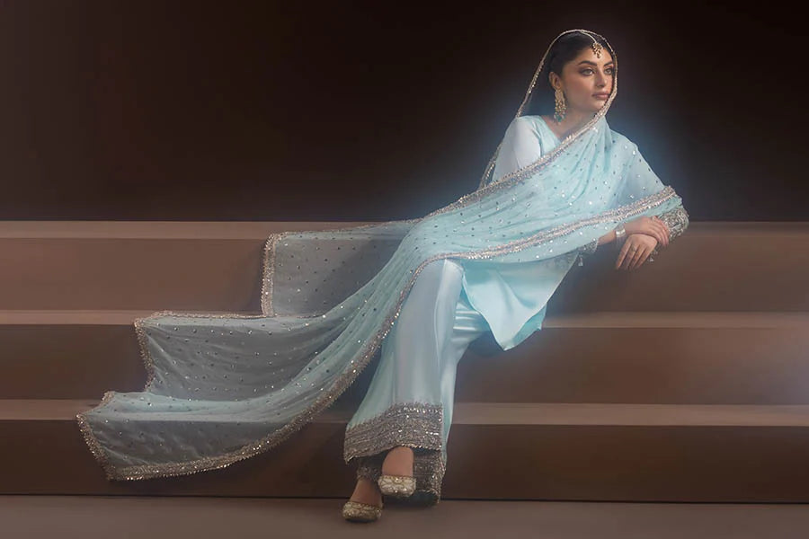 Pure Glass Silk Suit with Heavy Kaamdani Dupatta